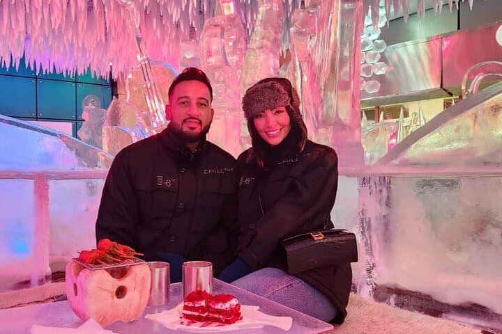 Dubai Chillout Ice Lounge Tickets — Subzero Ice Sculptures & Thermal Experience