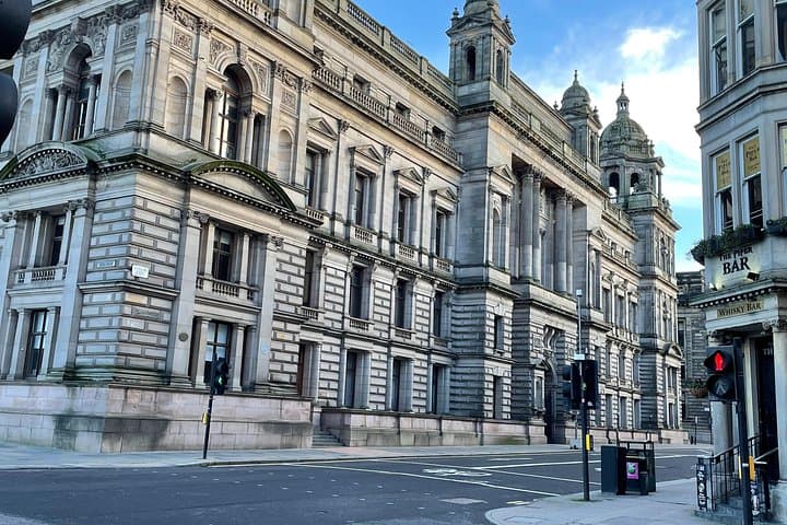 Walking Tour of Glasgow: Actor-Led Historical & Humorous City Walk (2 hrs) photo 4