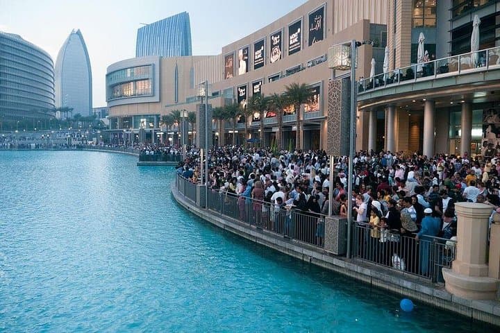 Dubai Mall & Fountain: Private-Transfer Shopping, Aquarium and Evening Fountain Show photo 3