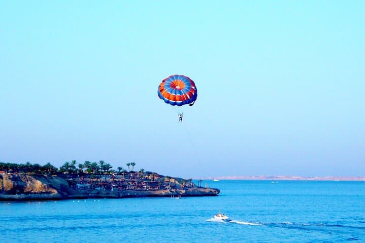 Dahab Parasailing: Soar Above the Red Sea for Unmatched Coastal Views photo 5