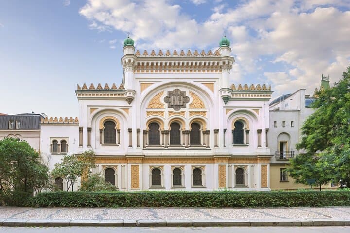 Private Prague Jewish Quarter Synagogues Tour — Pinkas, Klausen, Maisel & Spanish photo 1