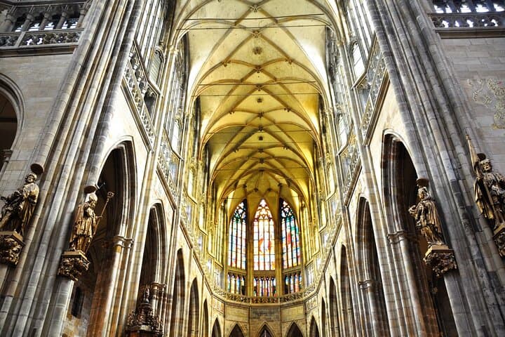 Inside Prague Castle: St. Vitus Cathedral, Golden Lane & Royal Palace Private Tour photo 4
