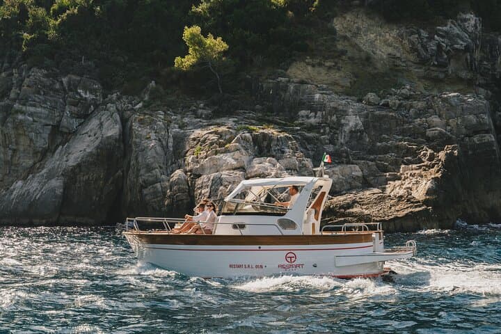 Private Capri Boat Tour from Sorrento: Blue Grotto, Faraglioni & Snorkeling photo 4