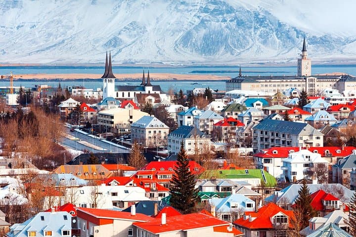 Reykjavik Romance: Private 2-Hour Walking Tour of Iconic Sights and Quiet Corners photo 4