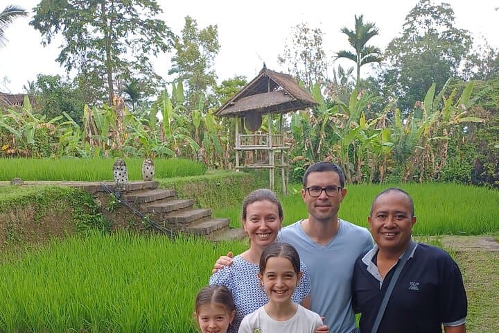 Private Driver Hire in Bali — Ubud Day Tours to Tegalalang, Temples & Waterfalls photo 5