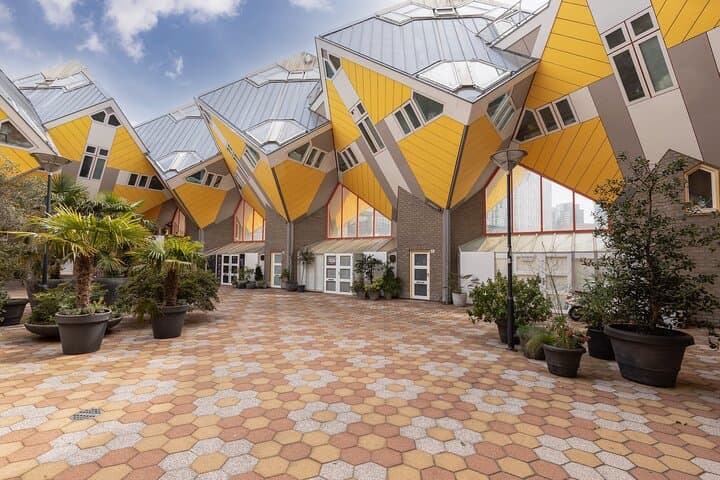 Rotterdam City Wonders: 2-Hour Architectural Walking Tour photo 6