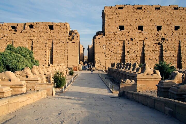 Luxor in a Day: Private Flight, Egyptologist Guide & Felucca Experience photo 3