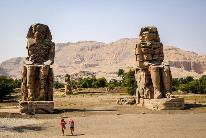 Luxor in a Day: Private Flight, Egyptologist Guide & Felucca Experience photo 4