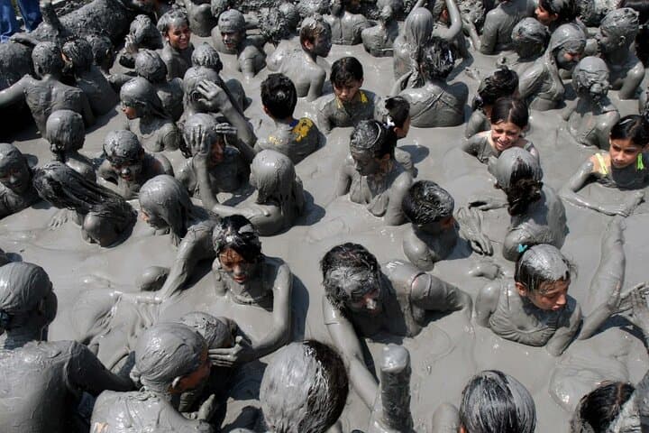 Half-Day Totumo Mud Volcano Excursion from Cartagena — Mud Baths & Mangrove Views