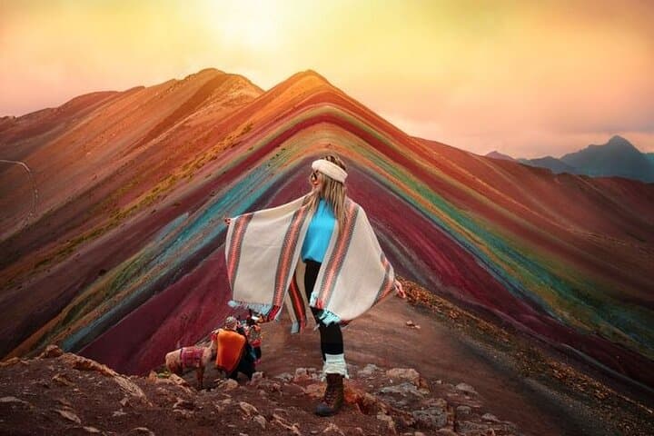 Private Day Tour to Rainbow Mountain (Vinicunca) from Cusco — Red Valley & Coca Ceremony photo 3