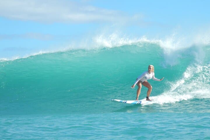 Private Waikiki Surf Lesson: Guided Surf Boarding in Honolulu photo 2