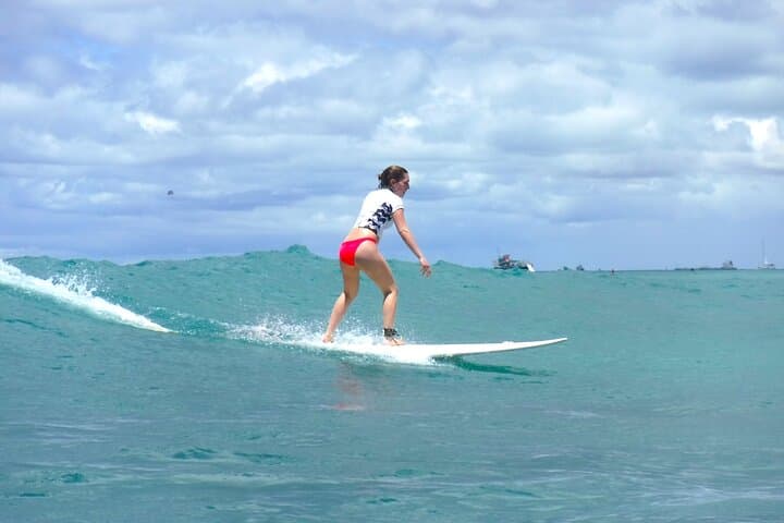 Private Waikiki Surf Lesson: Guided Surf Boarding in Honolulu photo 3