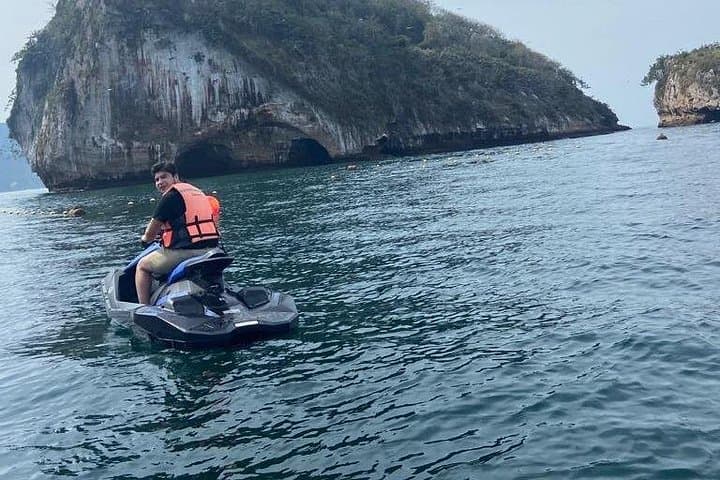 High-Speed Jet Ski Rental in Puerto Vallarta — Banderas Bay Ride photo 1