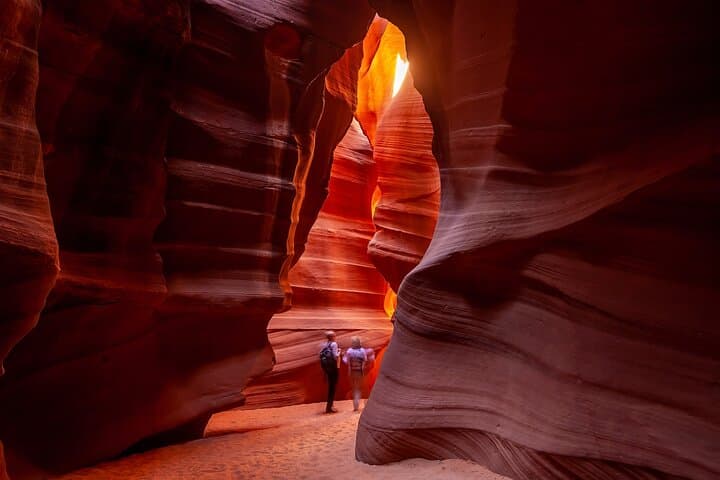 Antelope Canyon & Horseshoe Bend Small-Group Day Tour from Las Vegas photo 2