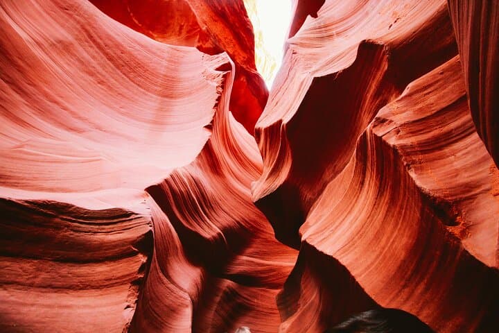 Antelope Canyon & Horseshoe Bend Small-Group Day Tour from Las Vegas photo 5