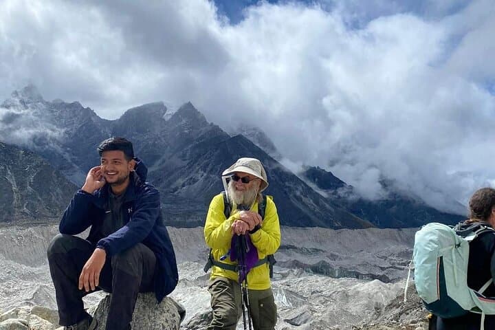 12-Day Everest Base Camp Trek: Kathmandu to Everest Base Camp Adventure photo 4