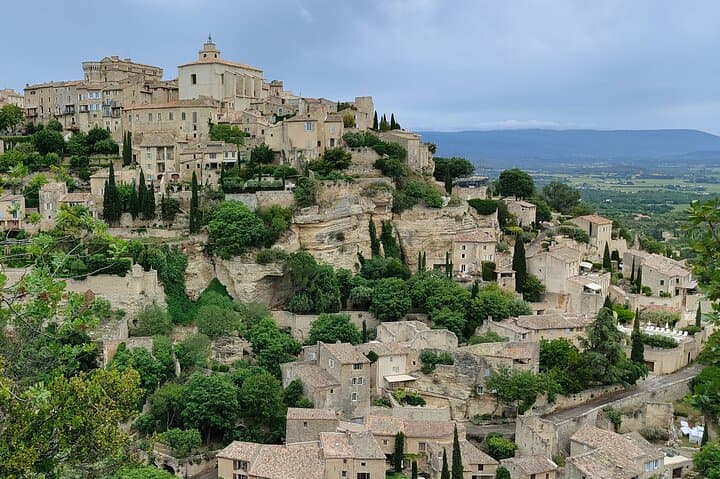 Cassis & Luberon Private Day Tour: Calanques Boat Trip and Provence Villages photo 3