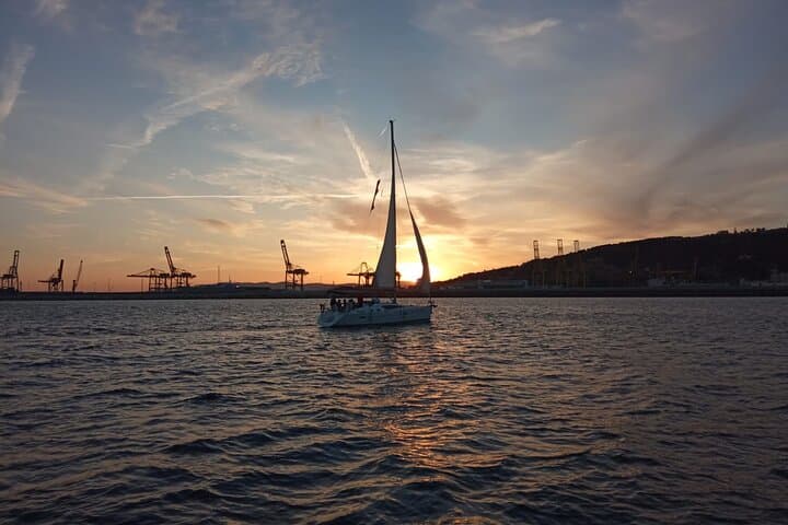 Barcelona Sunset Sailing with Live Spanish Guitar and Tapas photo 5