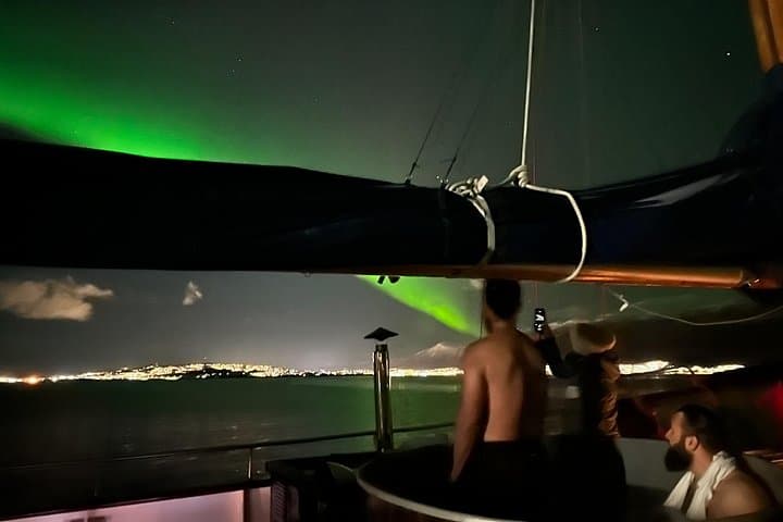 Luxury Northern Lights Yacht Cruise with Hot Tub from Tromsø photo 2