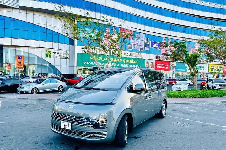Private Chauffeur from Dubai to Abu Dhabi: 10-Hour Custom City Tour photo 5