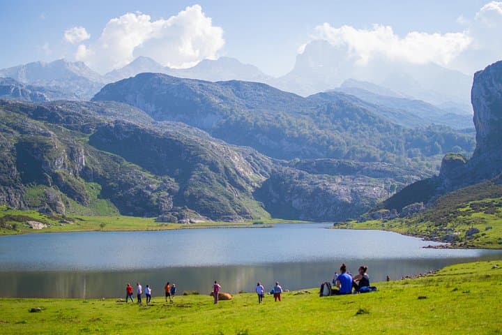 5-Day Asturias Natural Paradise: Covadonga, Picos de Europa & Coastal Villages