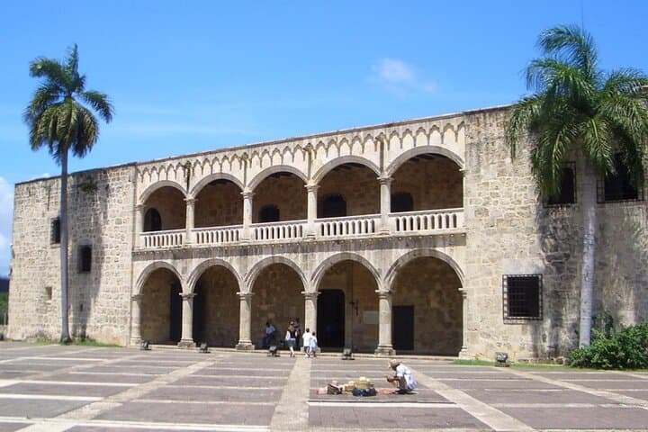Santo Domingo Colonial Zone Walking Tour: History, Highlights & Practical Tips photo 4