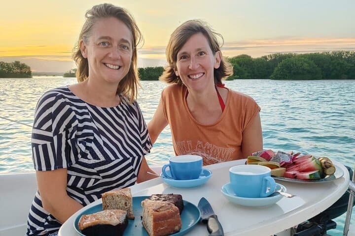 Bacalar Sunrise Sail: Private Breakfast, Bird Island & Cenote Swim photo 4