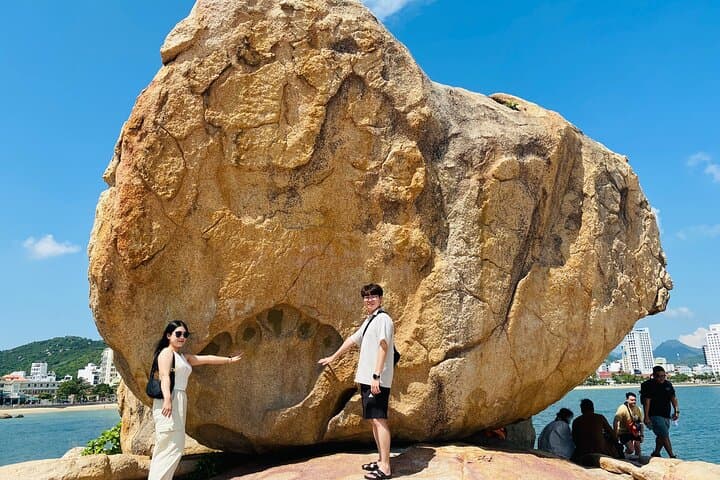 Nha Trang Half-Day City Tour: Oceanographic Museum, Hon Chong Promontory & Po Nagar photo 6