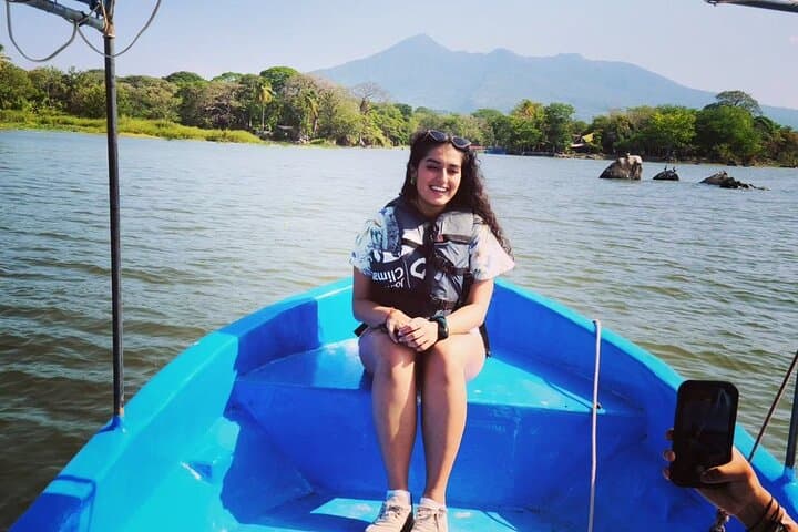 Discover Nicaragua: A Private Day Tour Through Masaya Volcano and Granada’s Historic Streets photo 6
