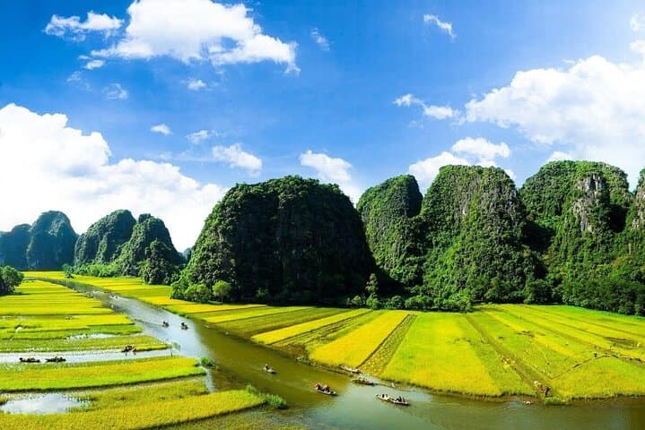Luxury Tam Coc, Mua Cave & Bich Dong: Full-Day Small-Group Trip from Hanoi photo 5