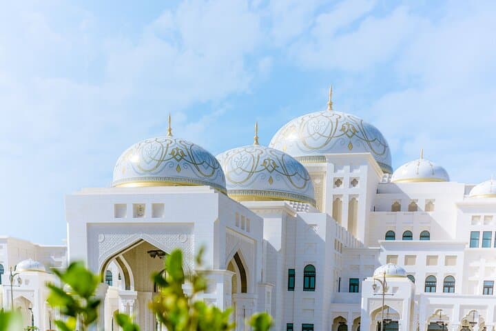 Inside Abu Dhabi: Qasr Al Watan and Louvre Abu Dhabi Full-Day Combo photo 6