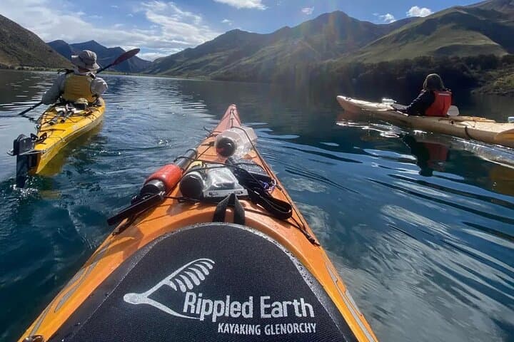 Glenorchy Island Safari: Kayak to Pigeon Island on Lake Wakatipu photo 2