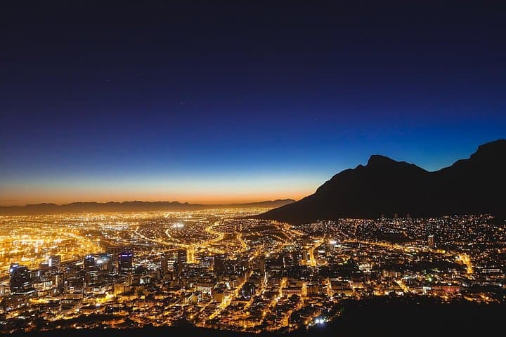 Evening Cape Town City Tour — Signal Hill, Camps Bay & Blouberg Views photo 1