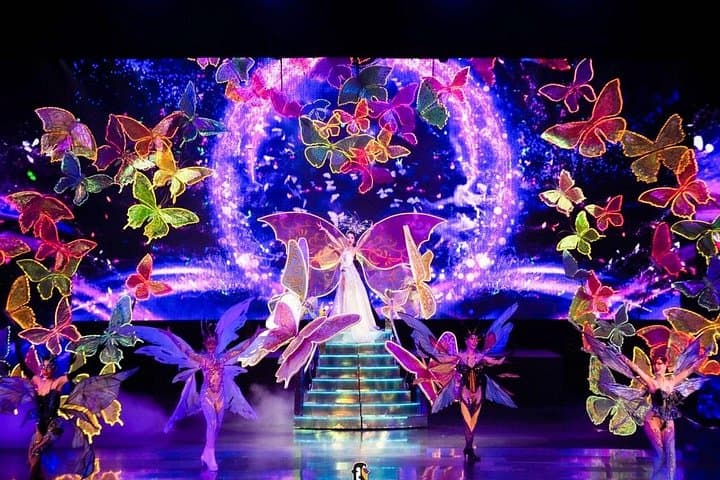 Tiffany Show Pattaya: Spectacular Cabaret Admission with Hotel Transfer photo 1