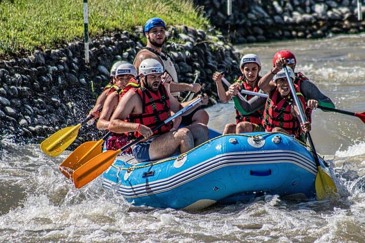 Adams Peak Night Hike & Kitulgala Whitewater Rafting — 2-Day Adventure from Colombo