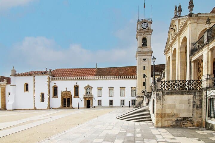 Porto to Lisbon Transfer with Stops: Óbidos, Fátima, Aveiro & Nazaré photo 5