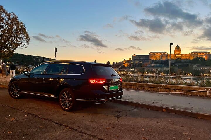 Full-Day Private Budapest City Tour by Car — Buda & Pest Highlights