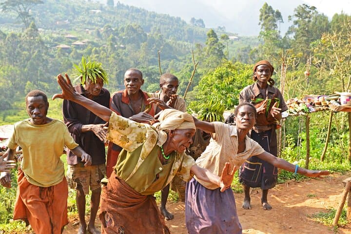 4-Day Private Gorilla Trekking in Bwindi National Park — Private Bwindi Safari photo 3