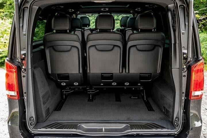 Private Luxury Transfer from North Shore or Henderson to Auckland Airport (AKL) photo 3