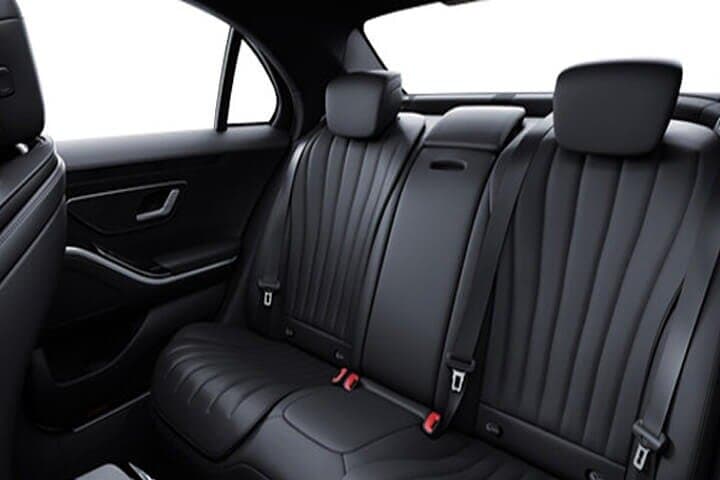 Luxury Private Transfer Waikiki to Honolulu Airport (HNL) photo 2