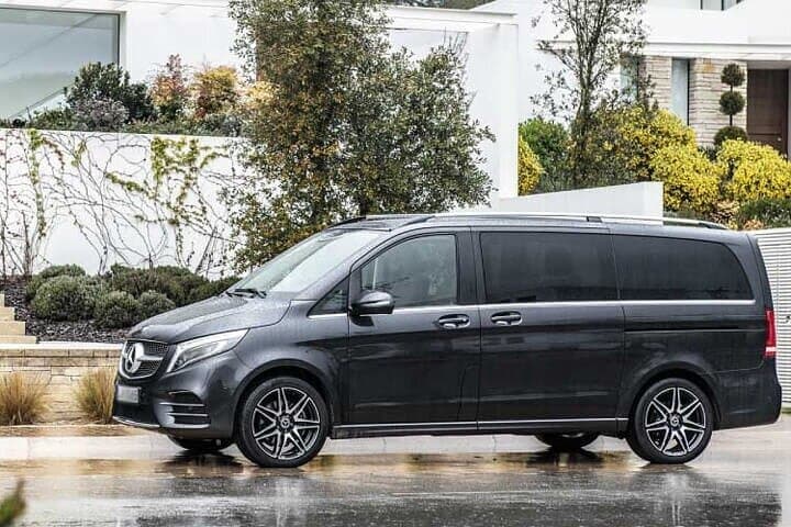 Private 4-Hour Marseille Van Tour with English Chauffeur photo 2