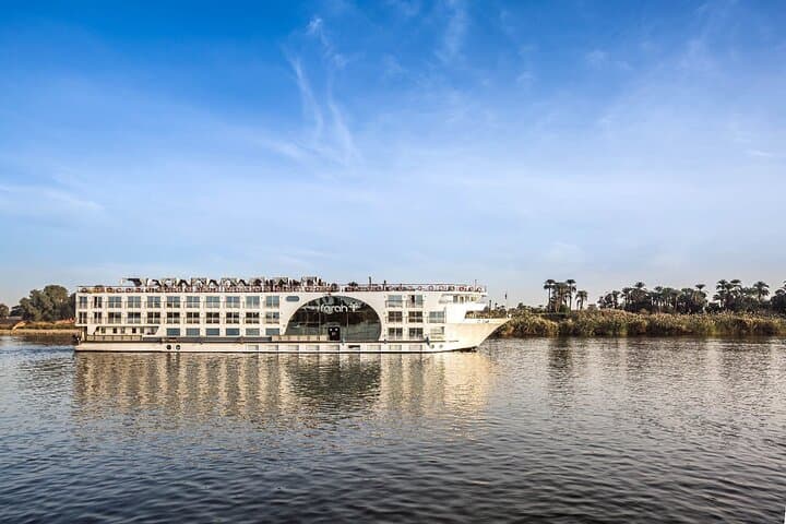 5-Day Luxor to Aswan Nile Cruise with Hot Air Balloon & Abu Simbel