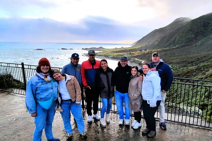 Martinborough Wine & Wild Coast Tour from Wellington — Cape Palliser, Putangirua & Seals
