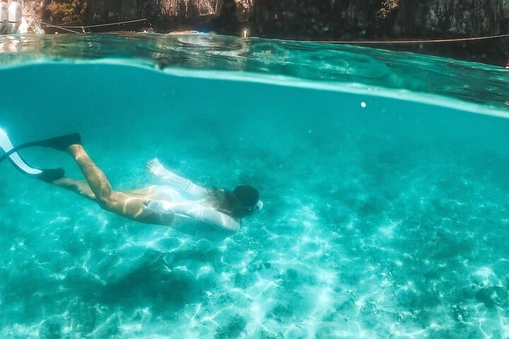 Phuket to Phi Phi & Maya Bay Full-Day Speedboat Tour with Lunch photo 6