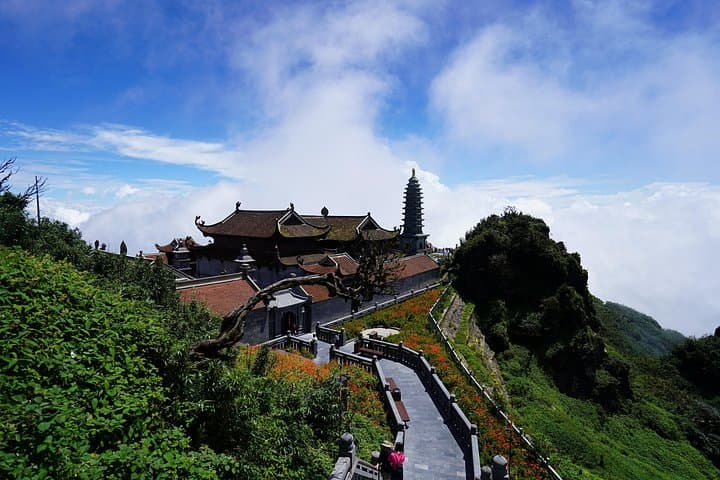 Sapa 2-Day Trek: Cat Cat Village & Fansipan Cable Car Adventure photo 3
