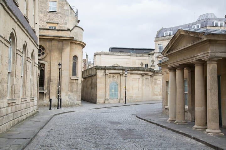 Bath Bridgerton Filming Locations: Self-Guided Royal Crescent & Assembly Rooms Walking Tour photo 5