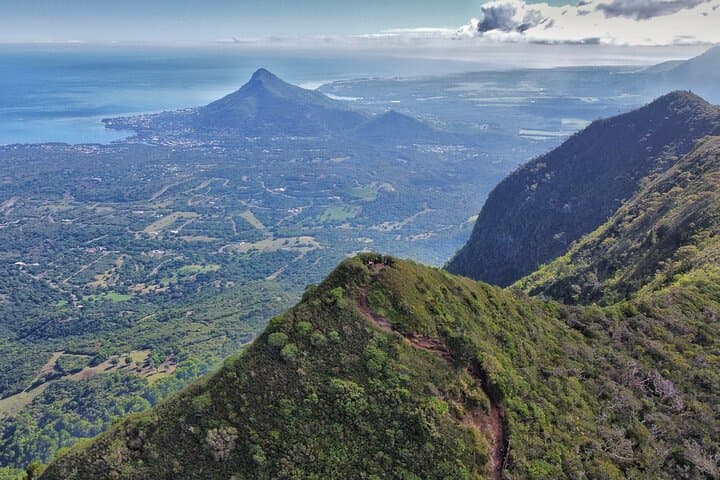 Black River Peak Guided Hike: Summit Mauritius' Highest Point photo 2