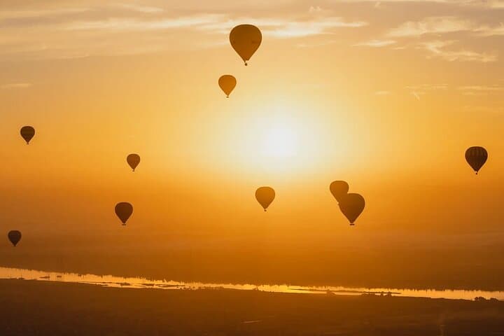 Luxor Sunrise Hot Air Balloon Over Ancient Temples and the Nile photo 4