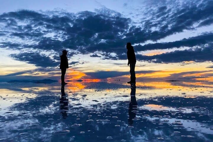 Private Full-Day Tour of Salar de Uyuni: Salt Flats, Incahuasi & Tunupa Sunset photo 3