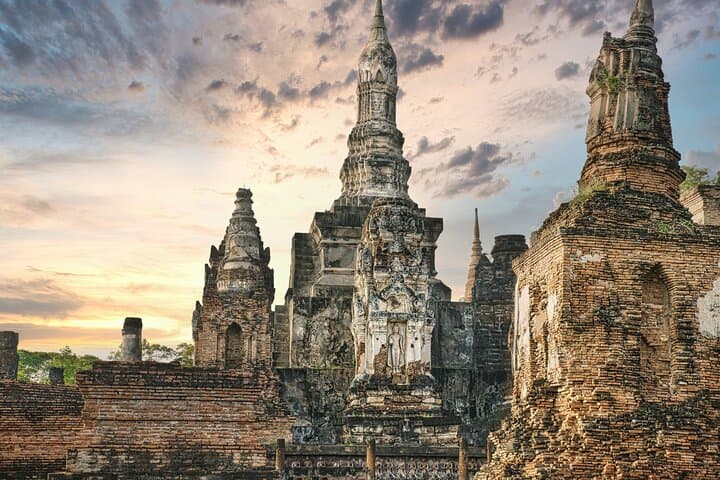 Ayutthaya Sunset Boat Tour: Temples, Chaophraya Market & Riverside Sunset photo 2